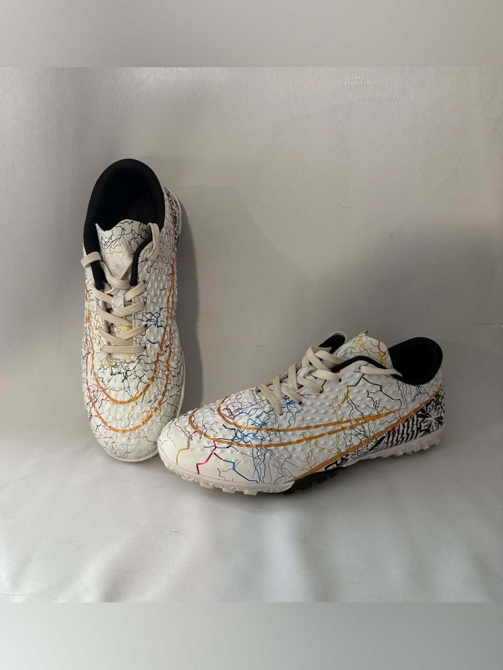 Kids Unbranded Indoor Soccer Shoes Multicolor Crackle Detail